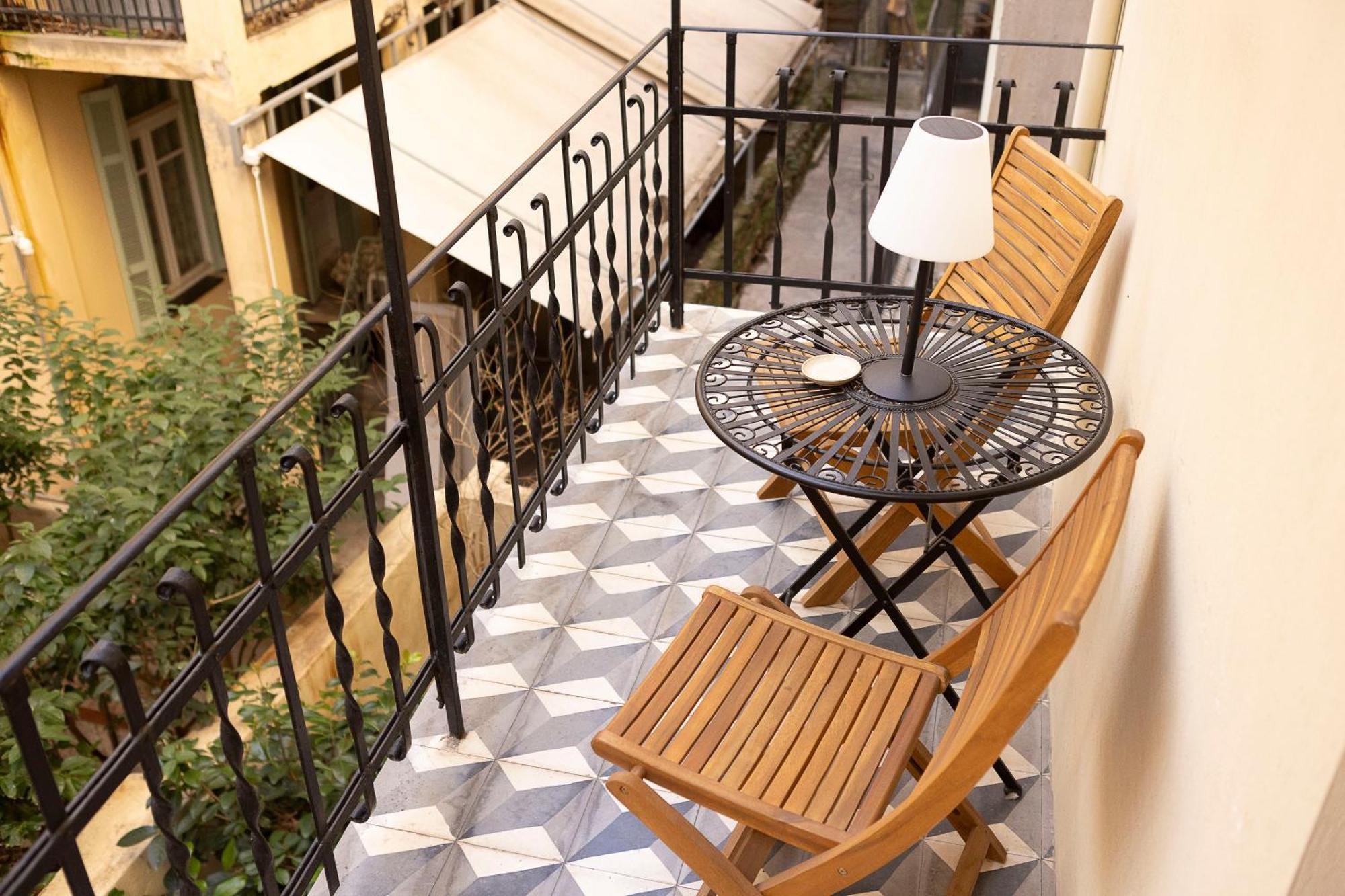 סלוניקי Gatto Perso Luxury Studio Apartments מראה חיצוני תמונה