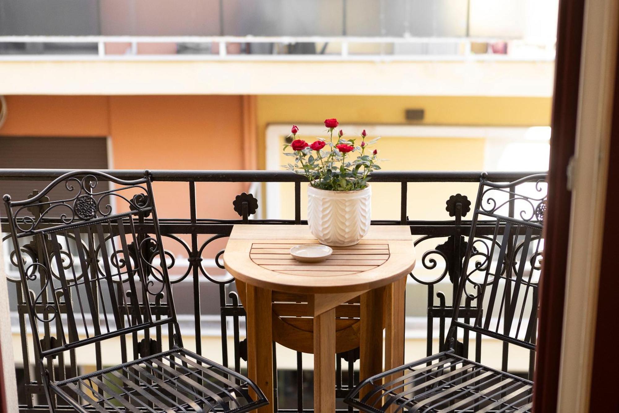 סלוניקי Gatto Perso Luxury Studio Apartments מראה חיצוני תמונה
