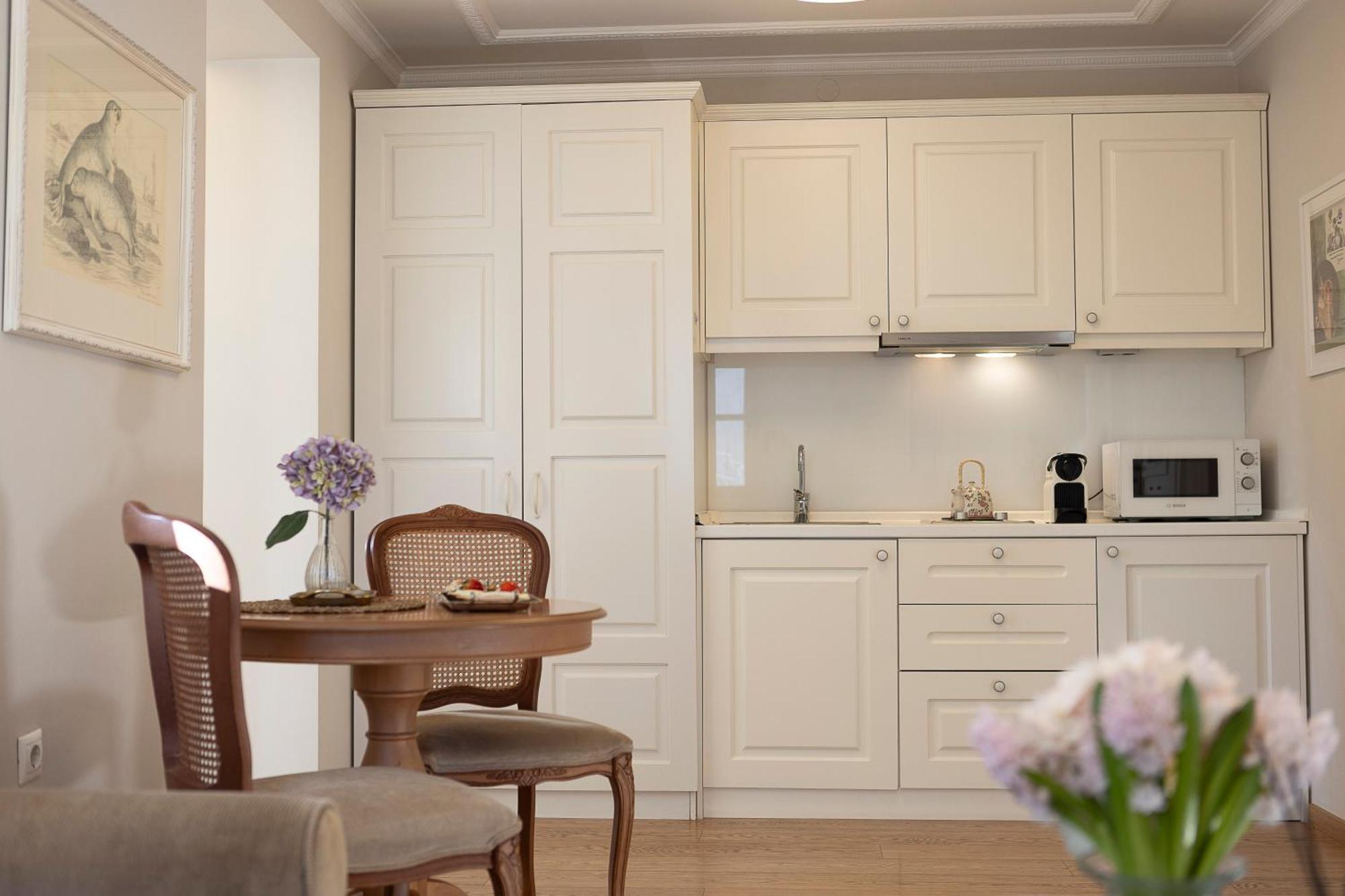 סלוניקי Gatto Perso Luxury Studio Apartments מראה חיצוני תמונה